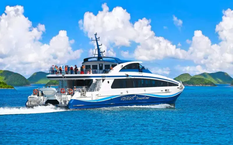 The hydrofoil ferry departing Marigot, St Martin
